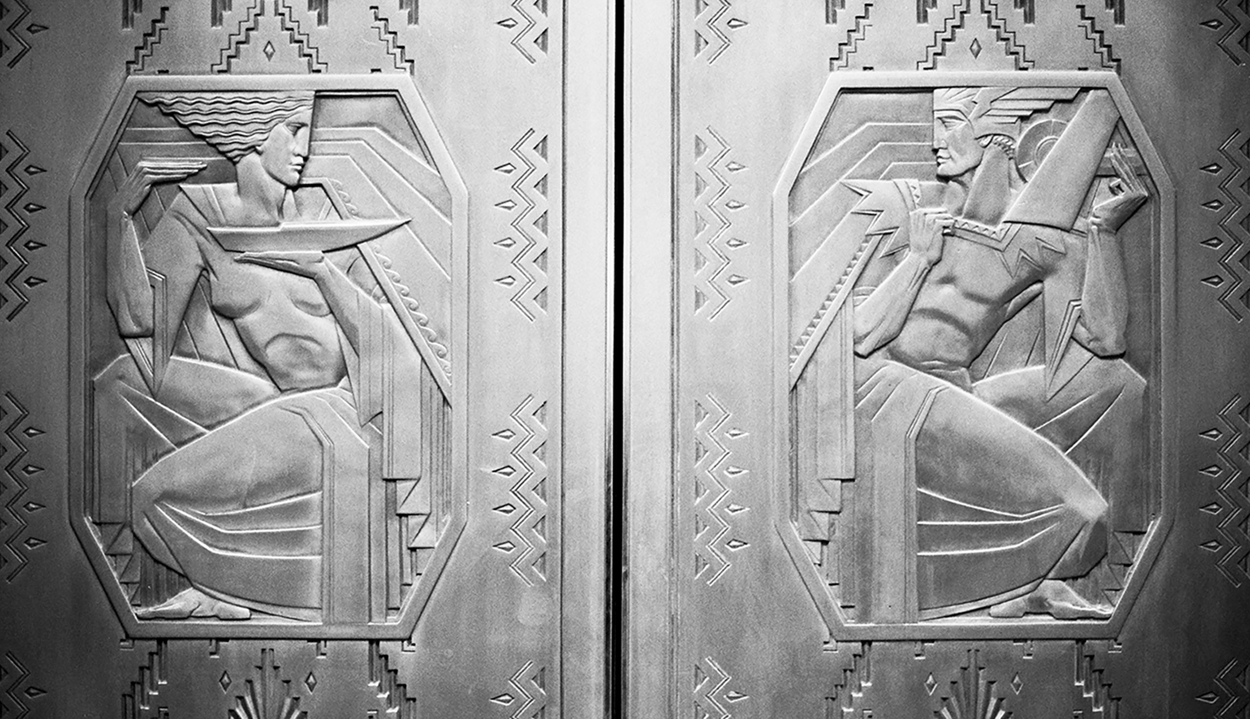 <span lang="IT">Le porte dell’ascensore del 100 Barclay</span>