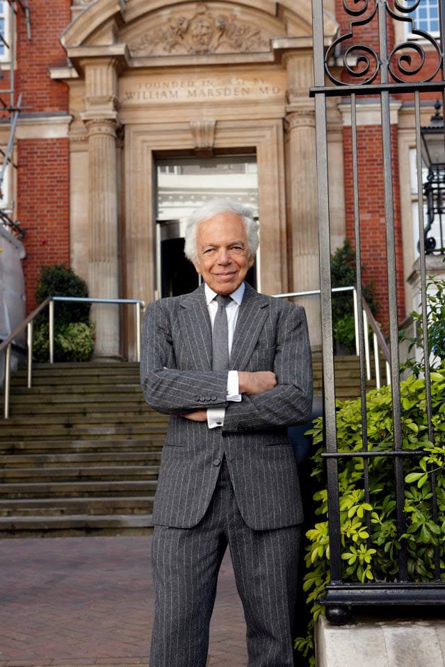  Ralph Lauren in visita all’ospedale Royal Marsden a Londra nel 2015