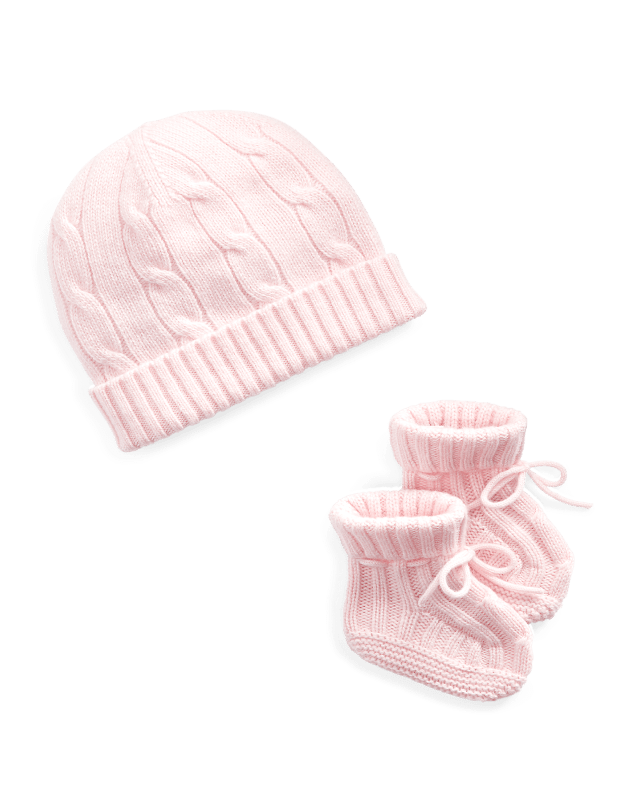 Cappellino e babbucce in cotone a trecce