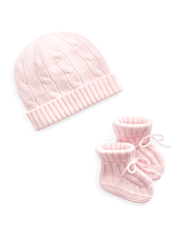 Cappellino e babbucce in cotone a trecce
